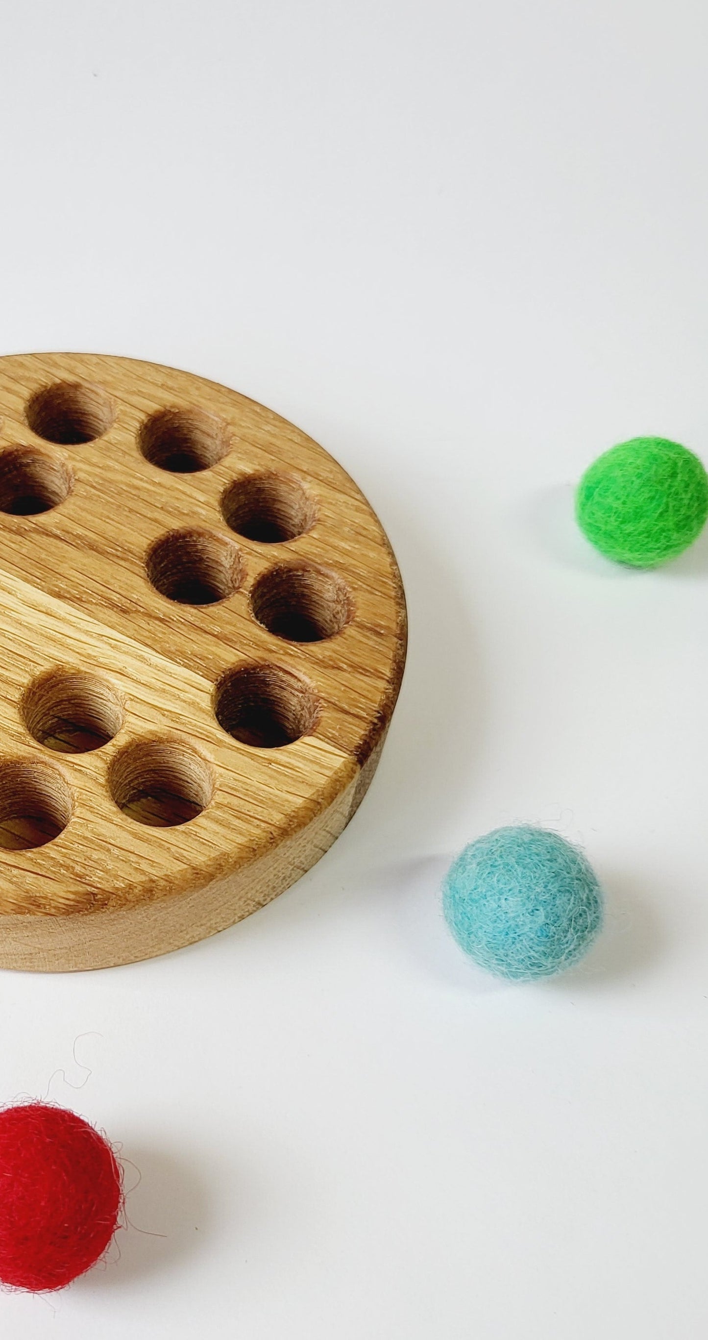 Stockmar crayon holder for 16 sticks