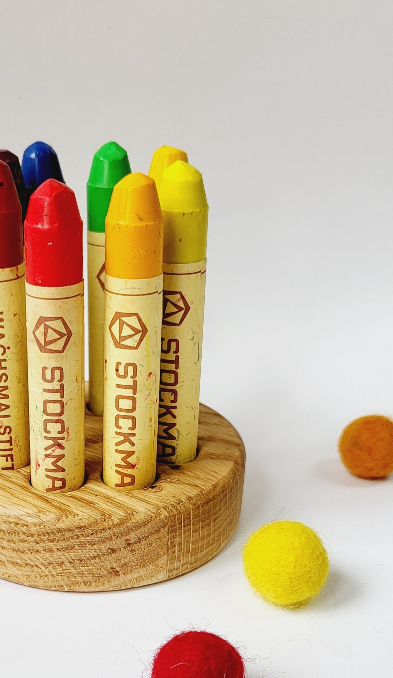 Stockmar crayon holder for 8 sticks