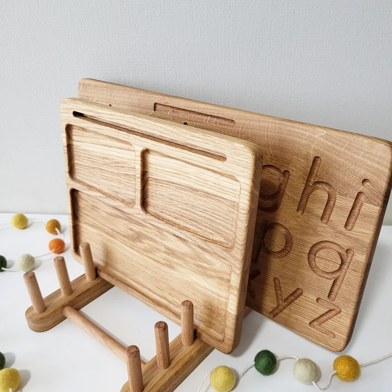 Wooden stand for 5 boards