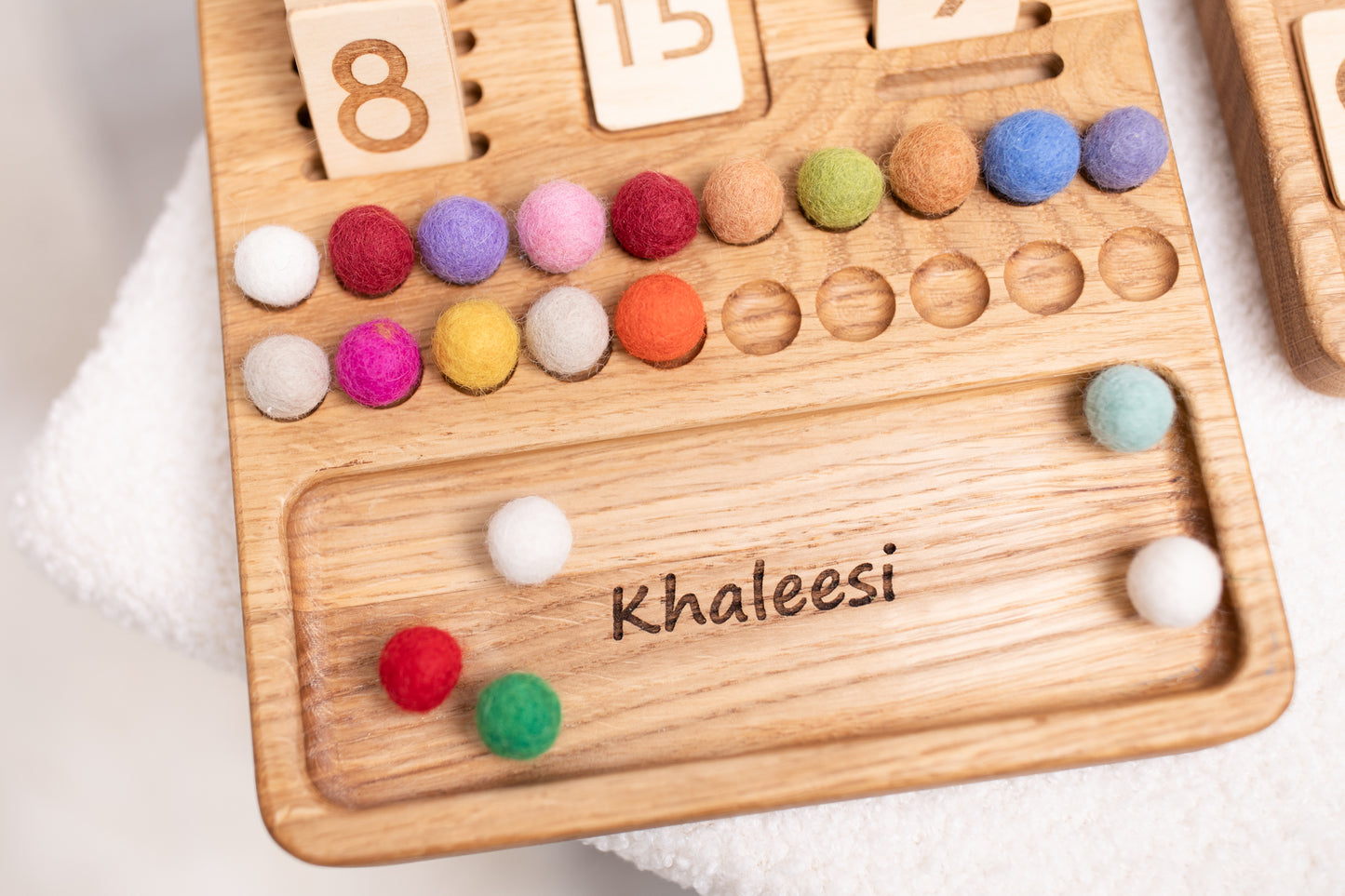 Math reversible board with cards 1-20