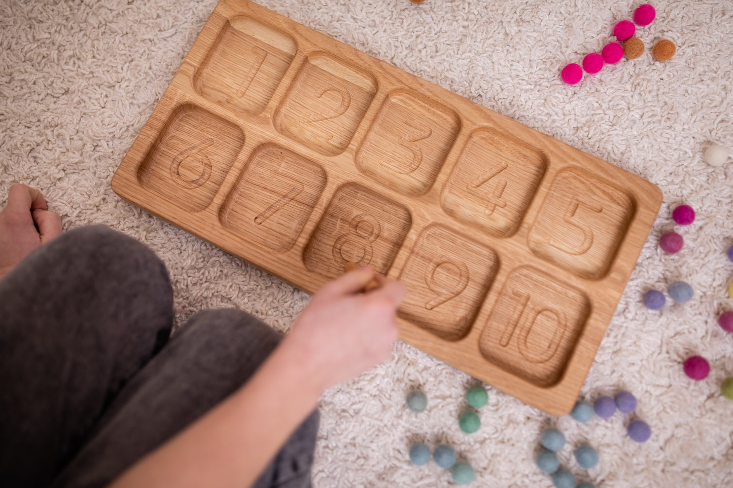 Montessori sorting tray with 10 sections and numbers