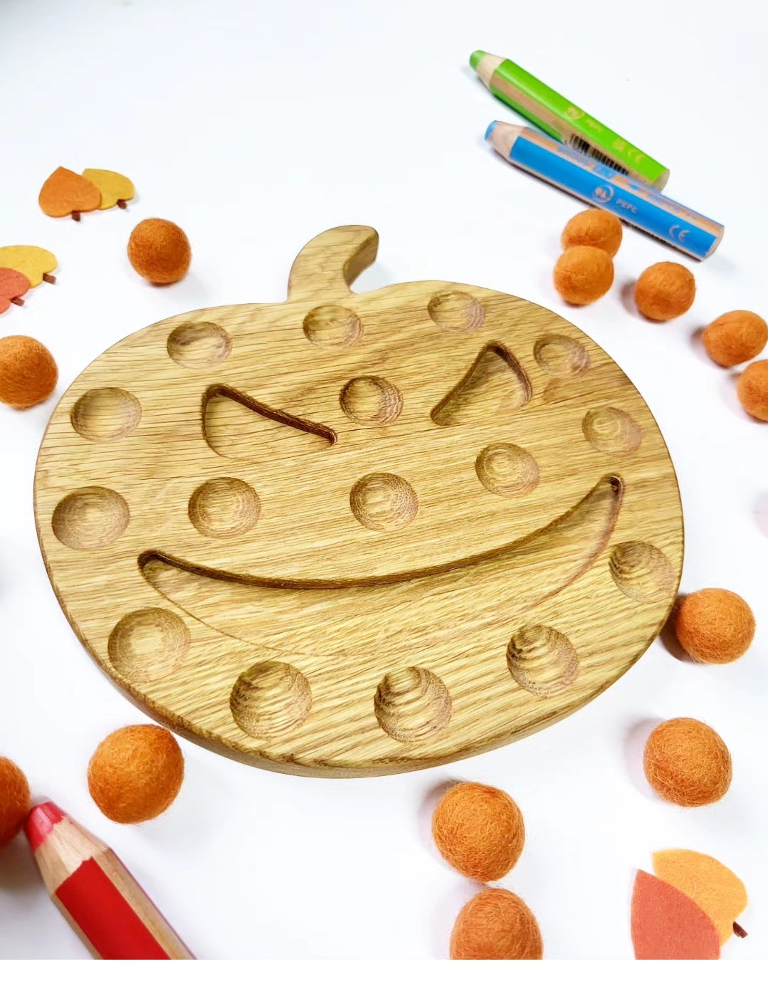 Halloween wooden pumpkin with felt balls
