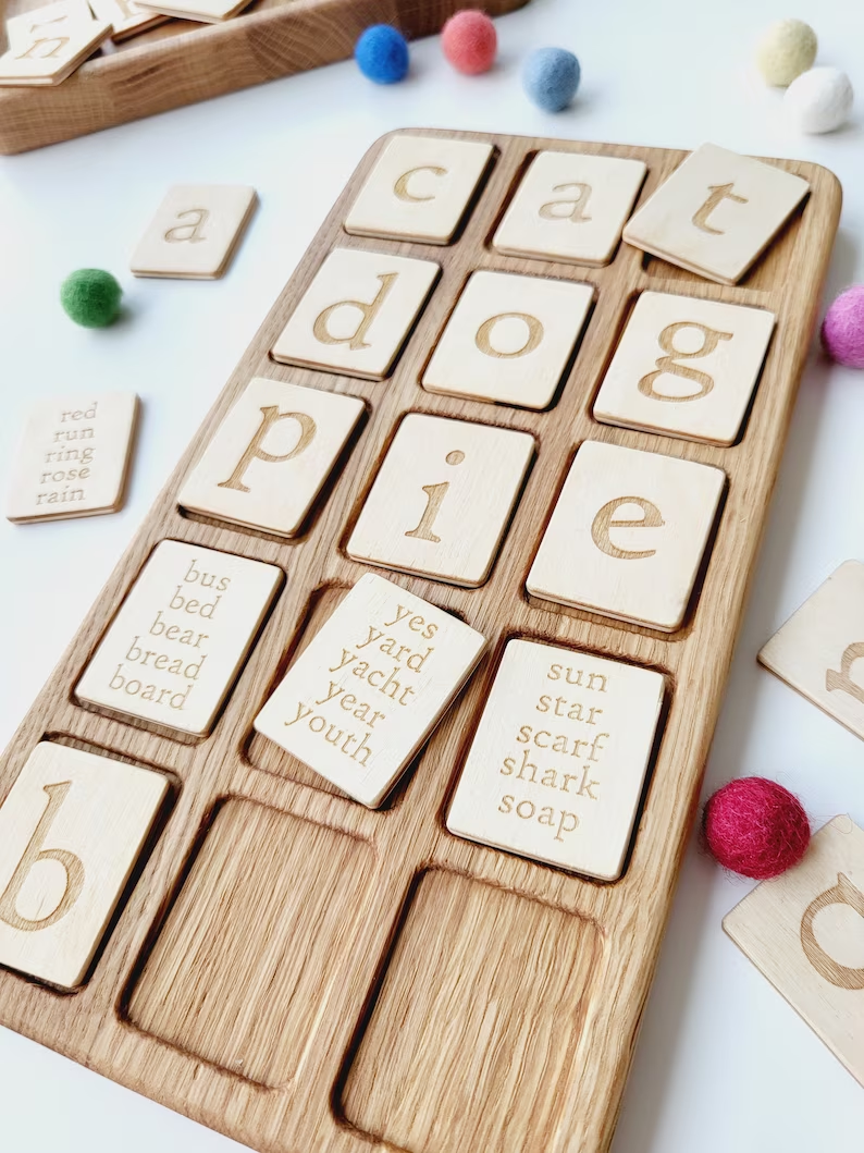 Montessori Alphabet wooden board 3×5 with letters cards