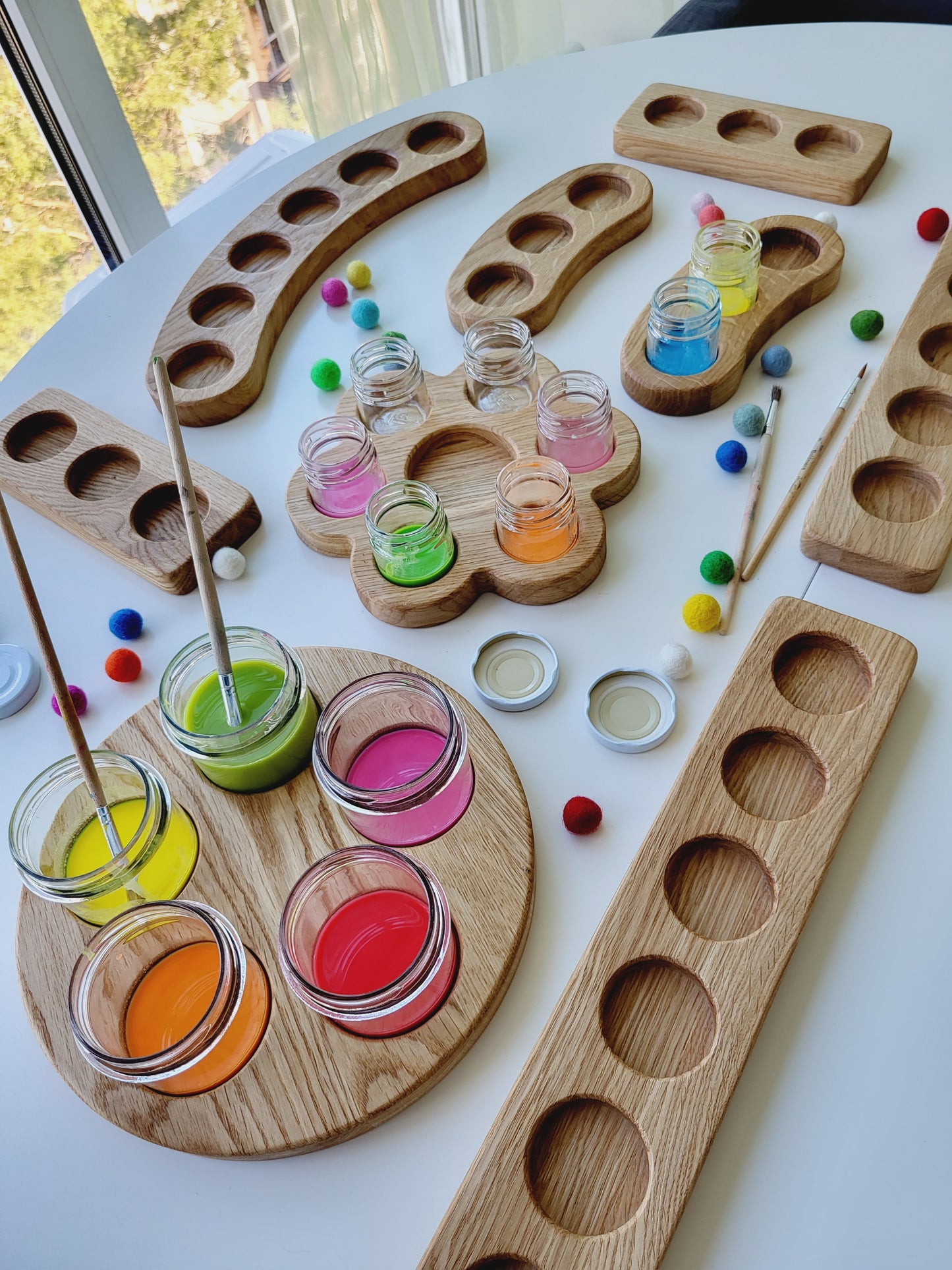 Waldorf paint jar holder round shaped