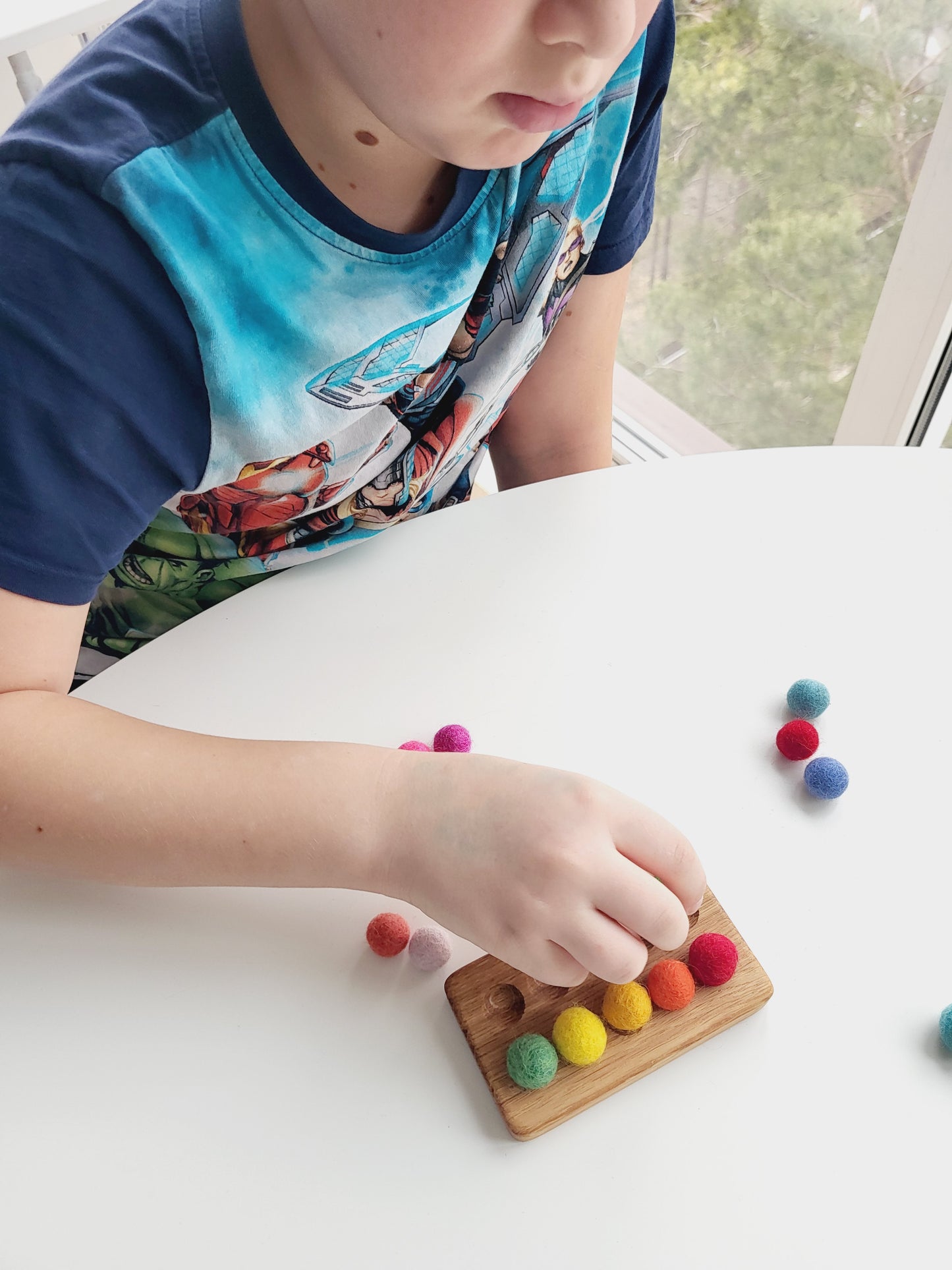 Ten frame with felt balls