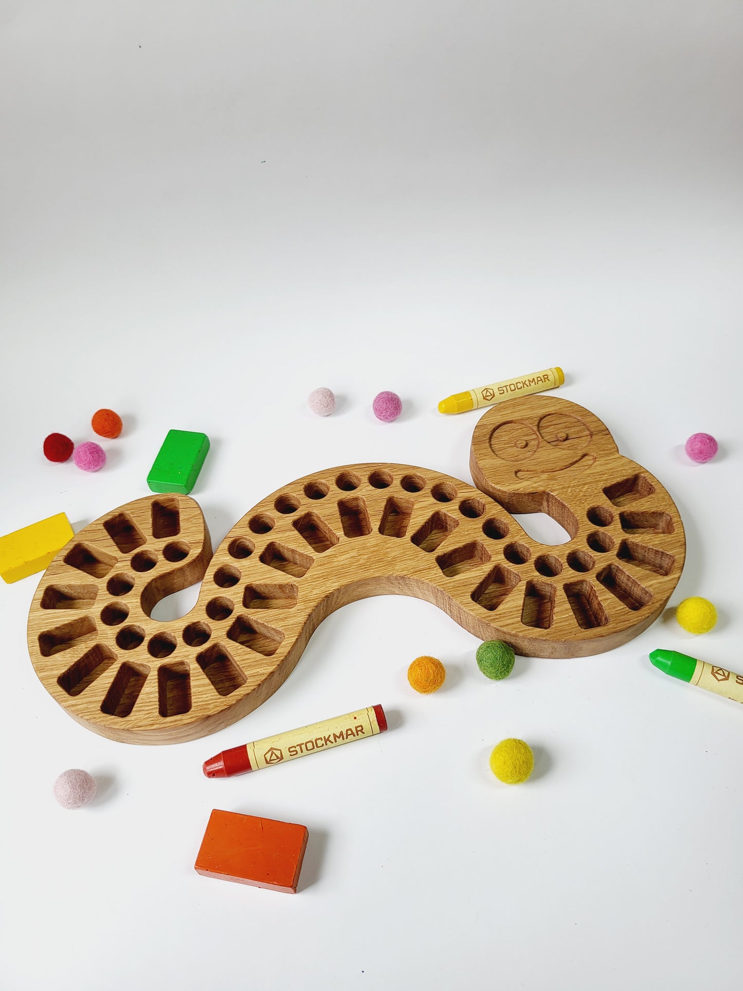 Caterpillar shaped holder for Stockmar blocks and sticks crayons