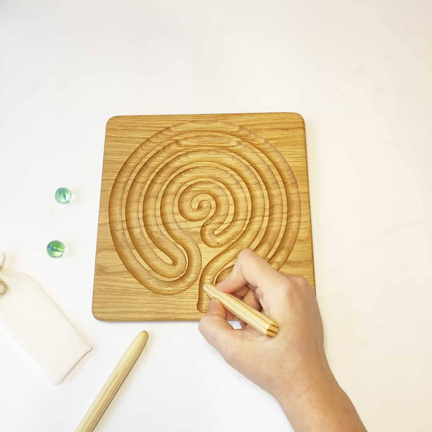 Montessori reversible tracing board (small variation)