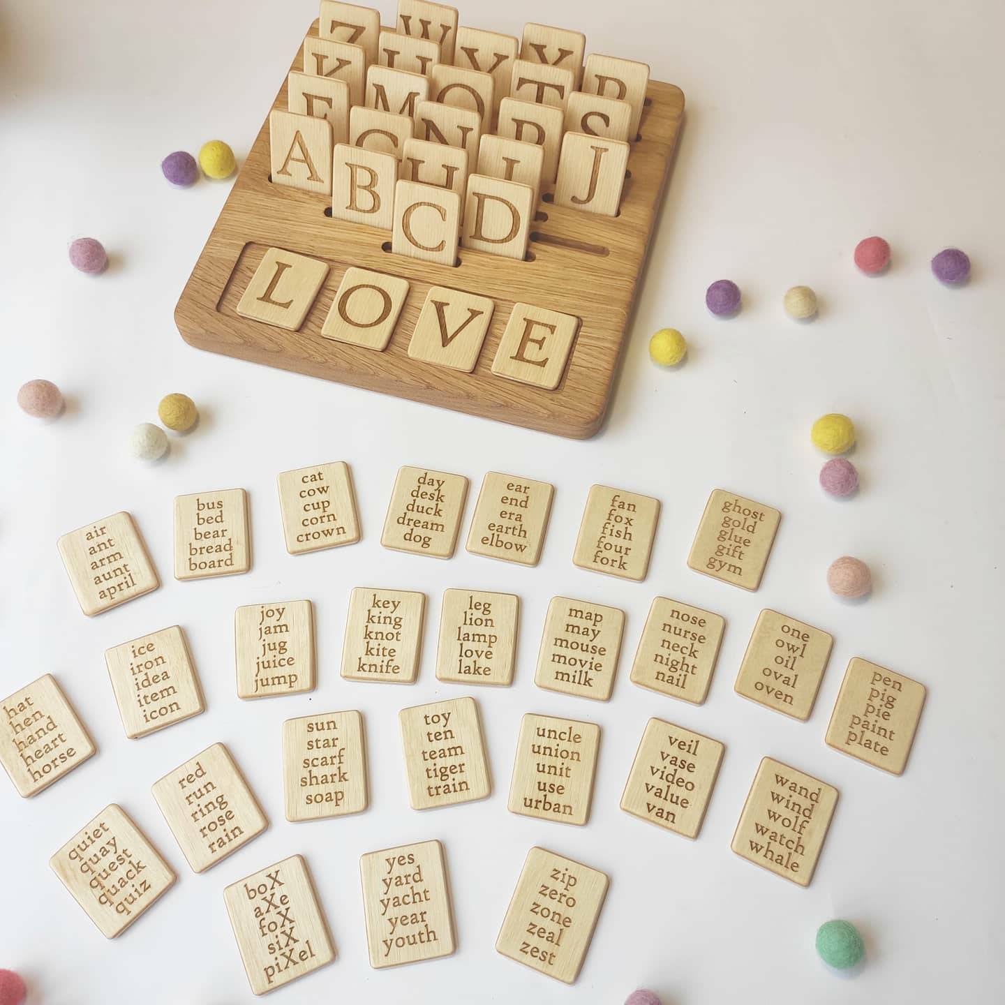 Montessori English Alphabet reversible board with uppercase letters cards