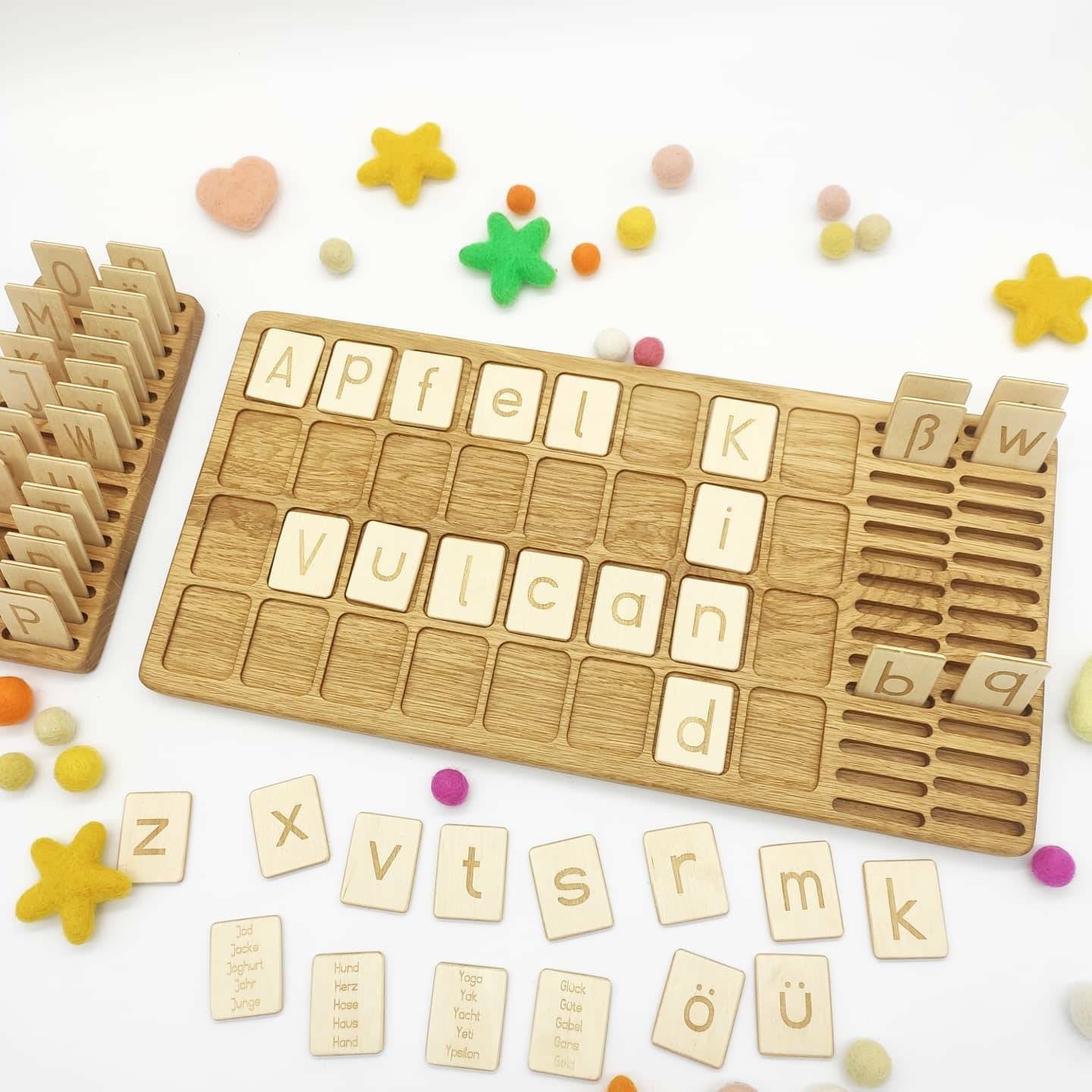 German big board and holder with letters cards