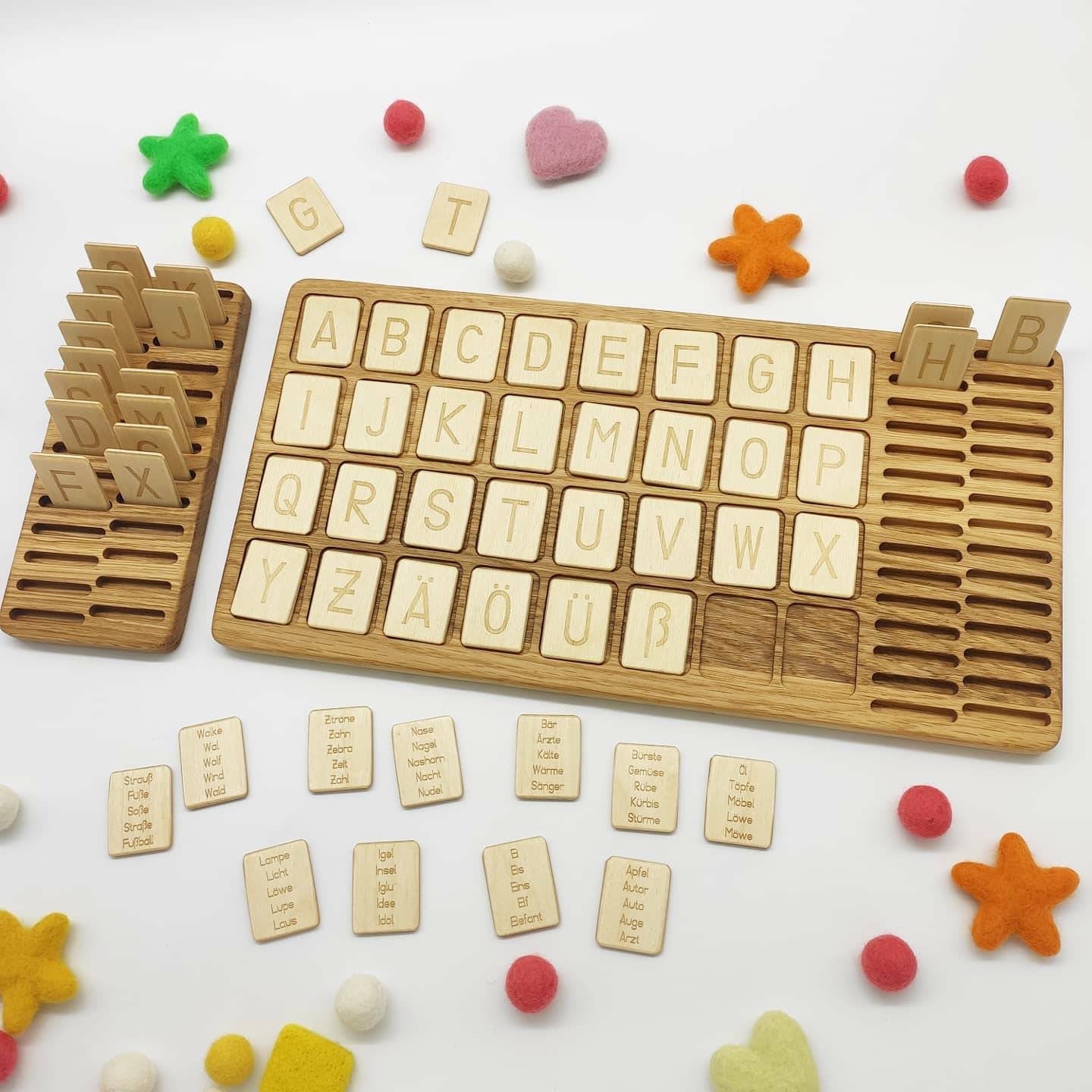 German big board and holder with letters cards