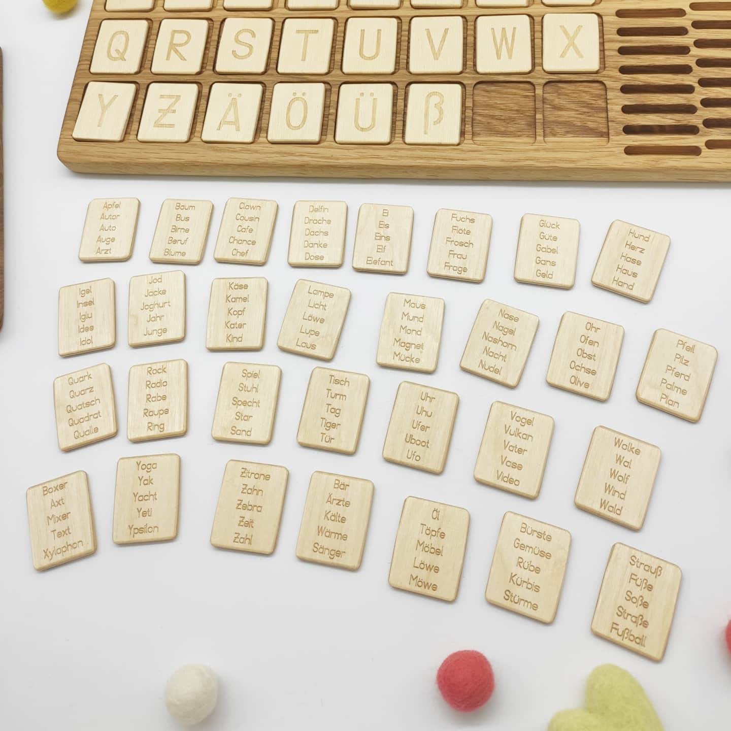 German big board and holder with letters cards