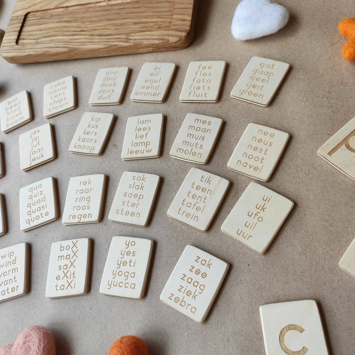 Dutch Alphabet reversible board with Lowercase Letters cards
