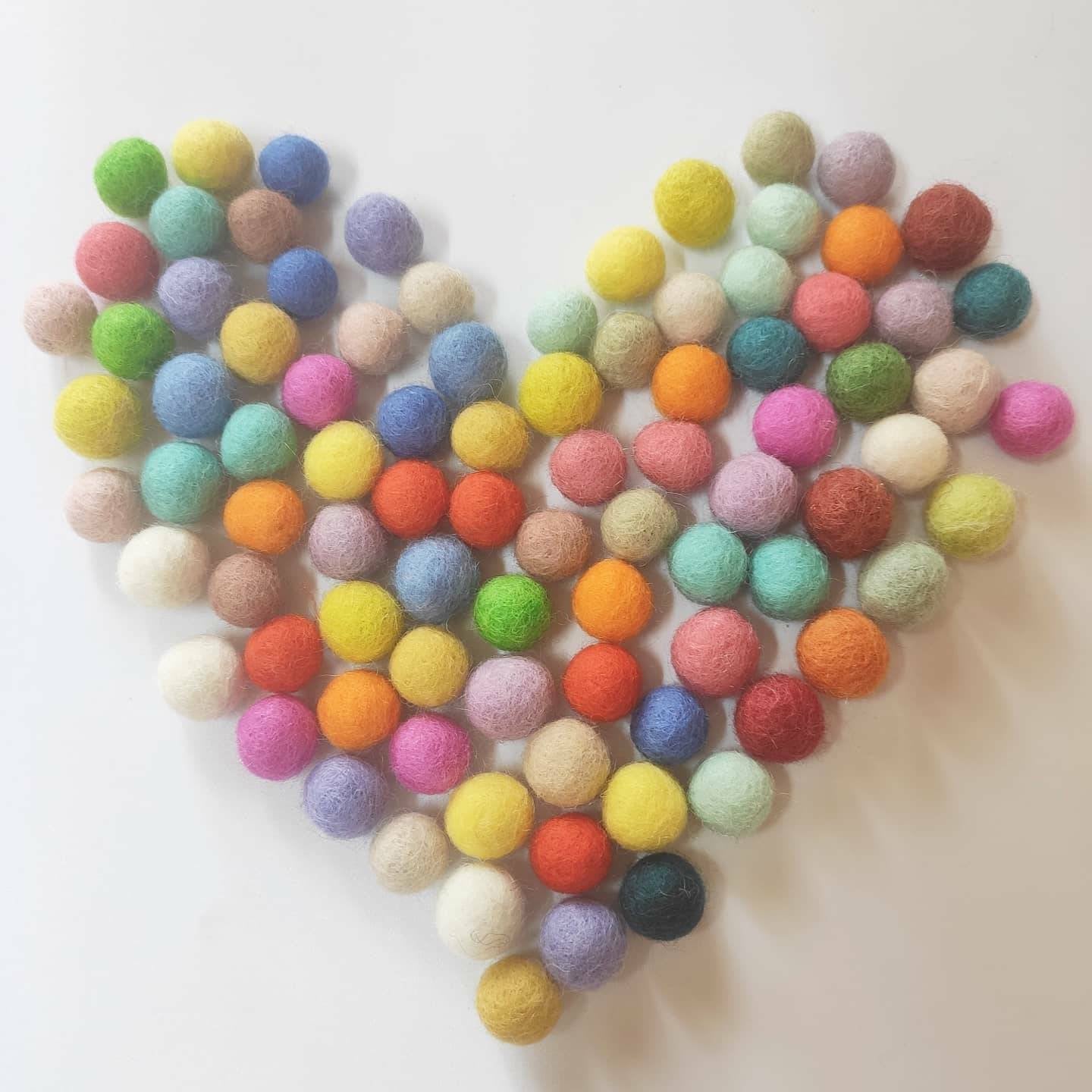 Felt Balls 1,5 cm or 15mm mixed colors