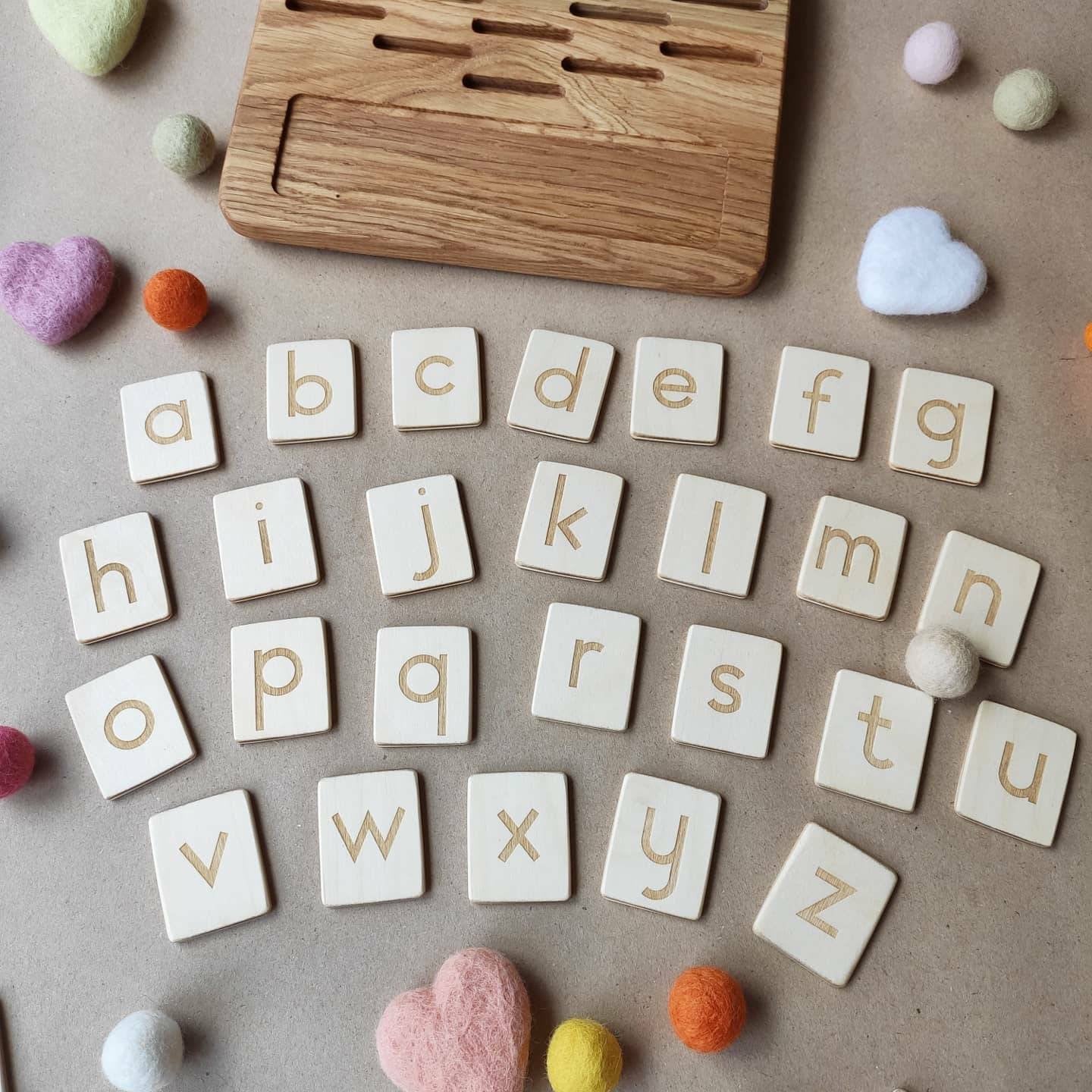 Dutch Alphabet reversible board with Lowercase Letters cards