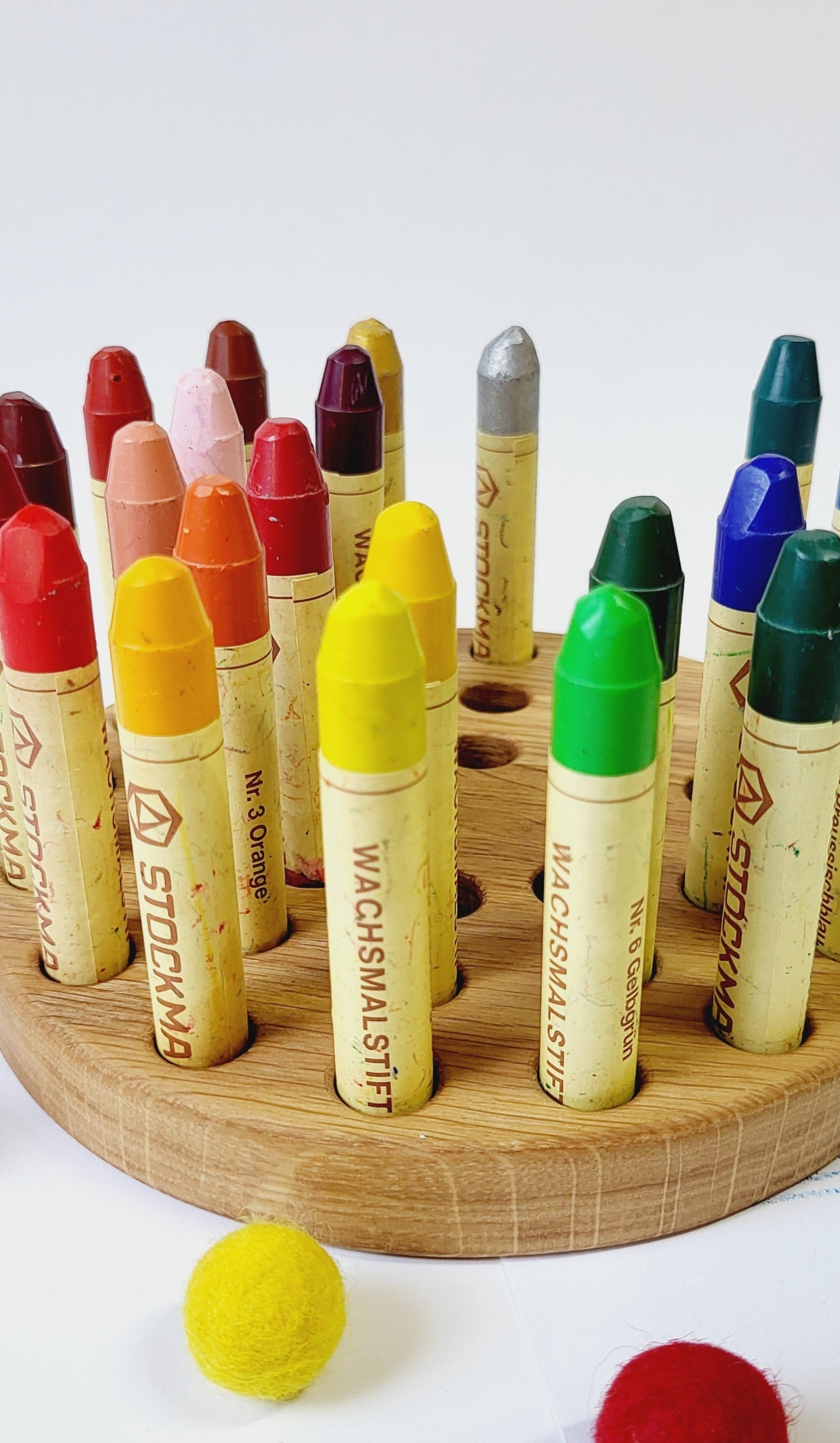 Wooden crayon holder for Stockmar 32 sticks