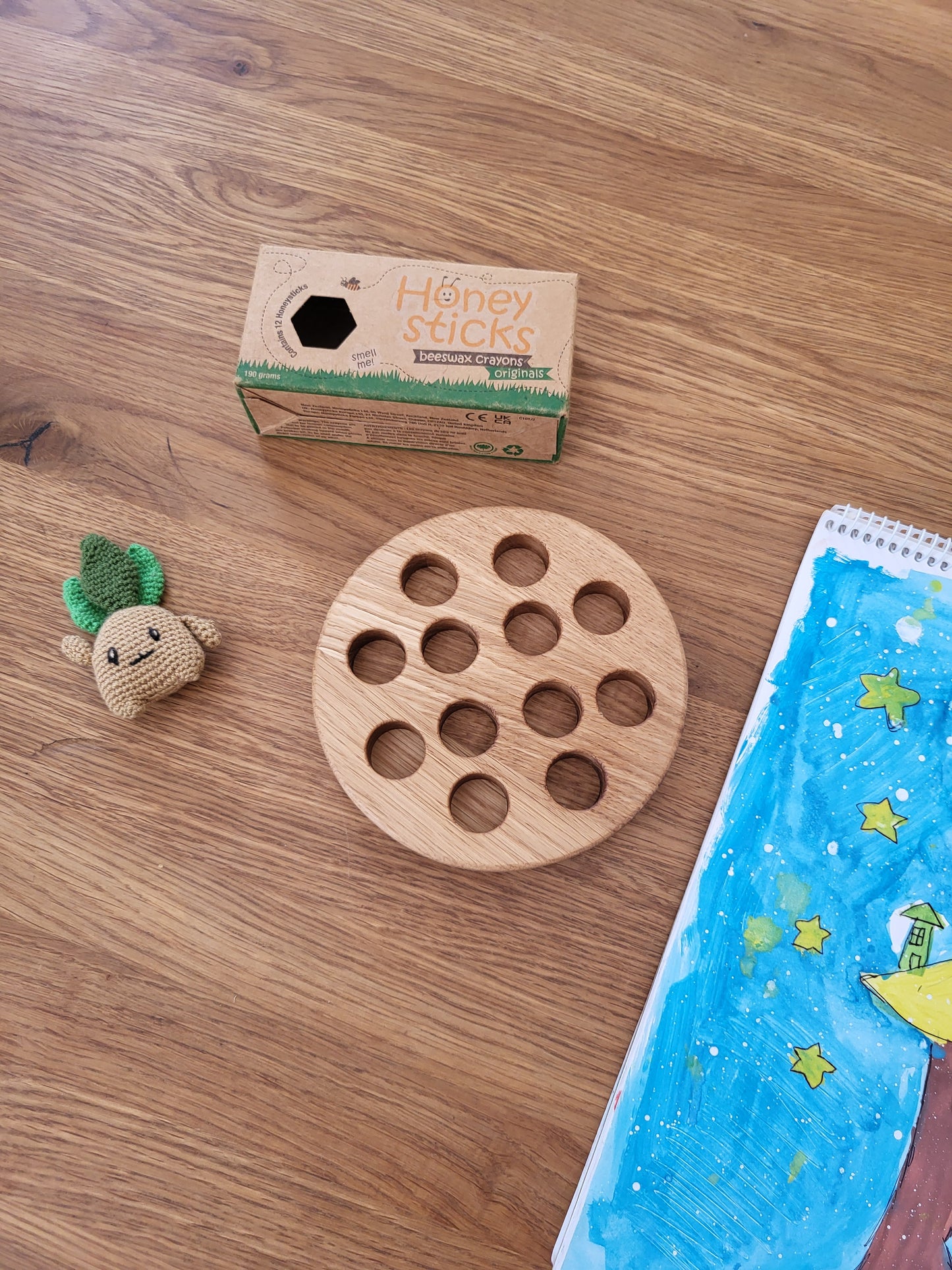 Range-crayons pour 12 bâtonnets de cire d'abeille Honey Sticks CRAYONS NON INCLUS