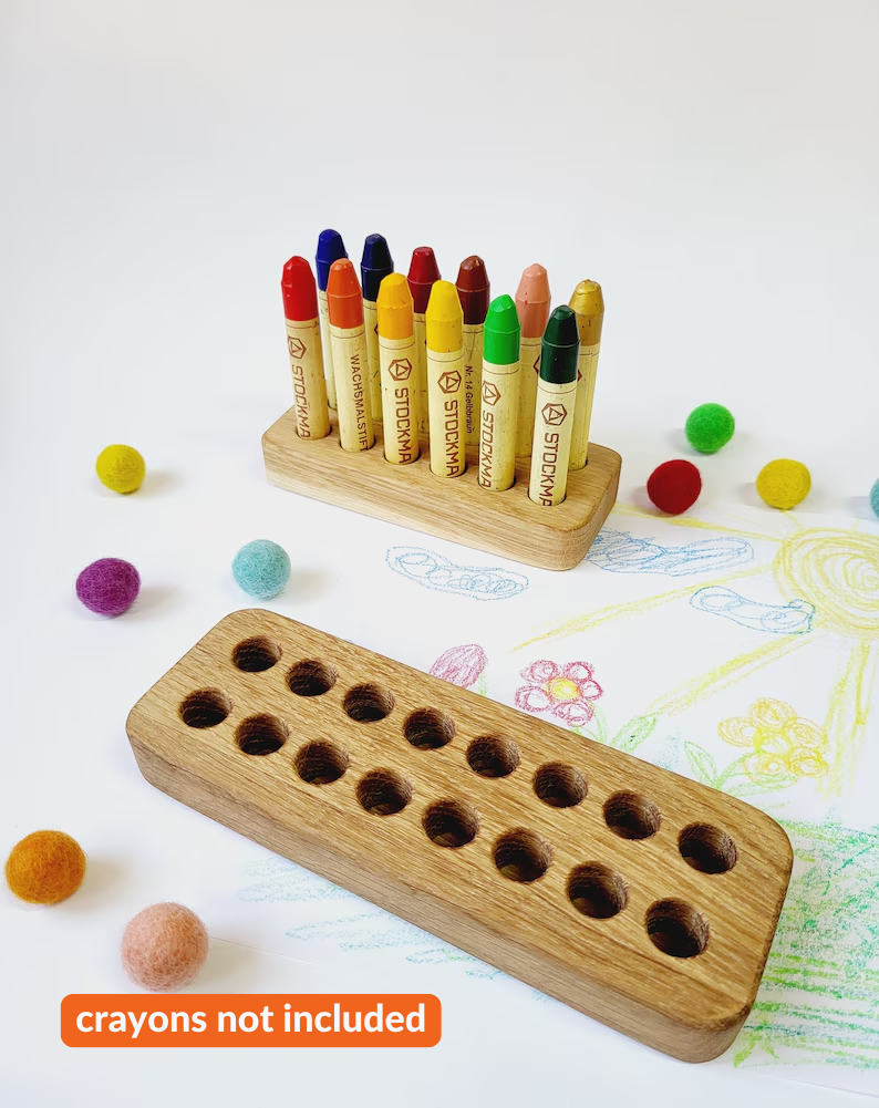 Rectangular crayon holder for 12 sticks