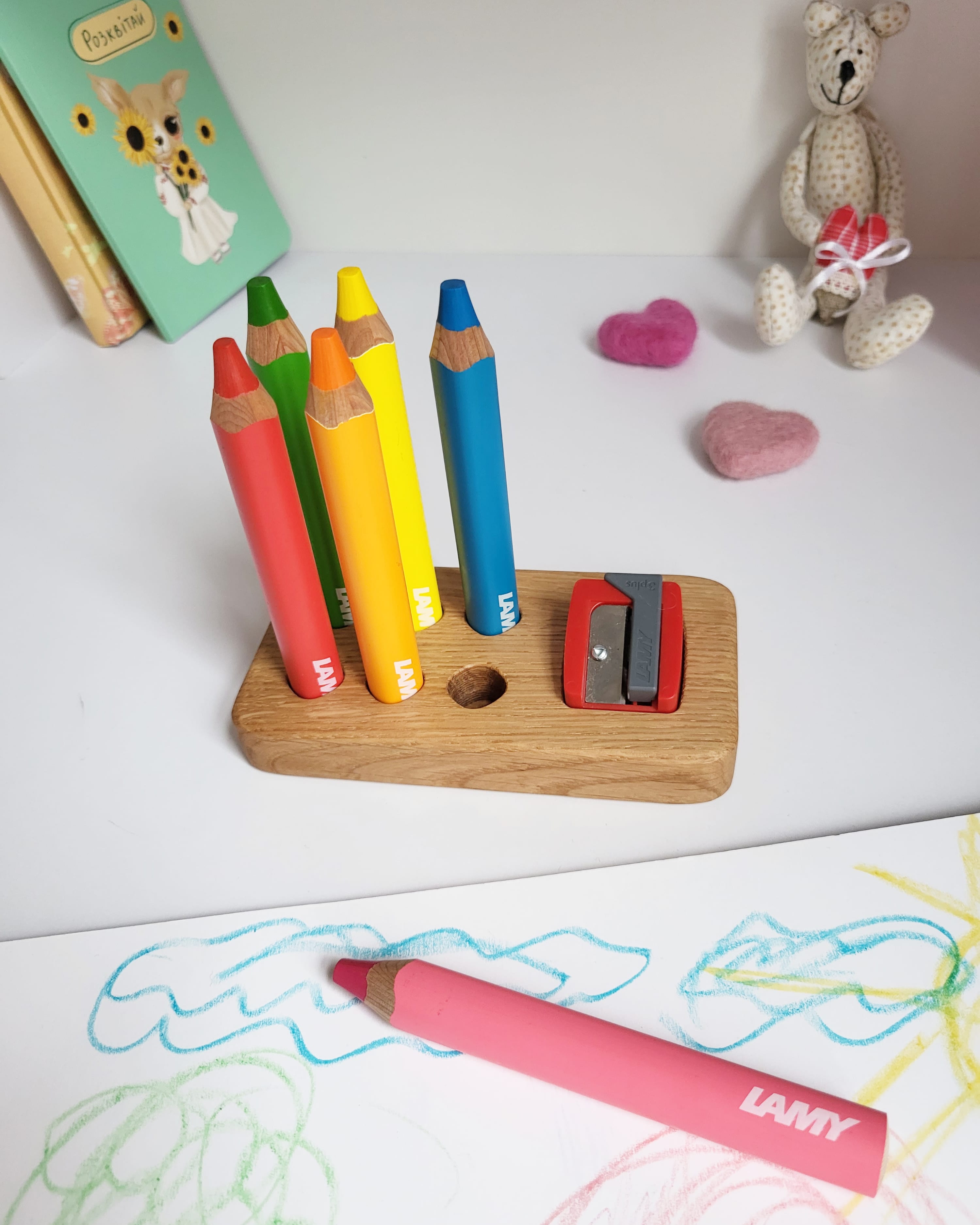 Pencil holder for Lamy pencils 3Plus with place for sharpener