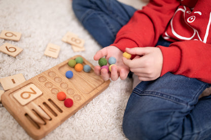 Wooden Math Board with Set of reversible cards 1-10