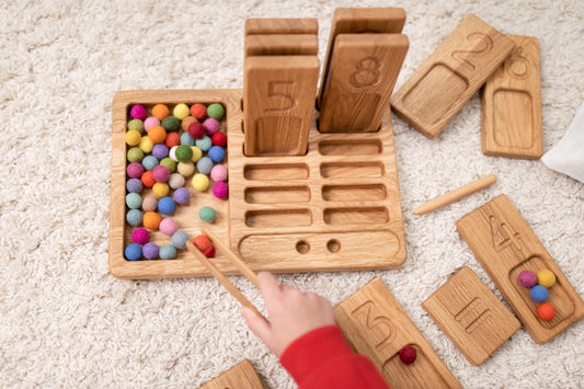 Montessori Set of reversible trays with numbers 1-20