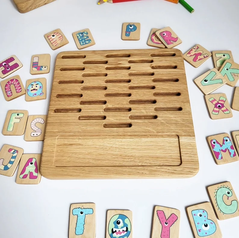 Montessori English Alphabet reversible board+Monsters letters cards