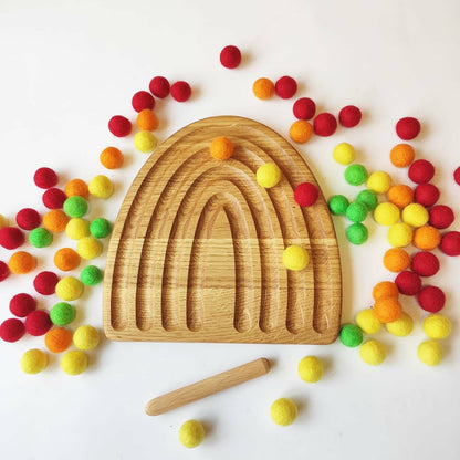 Rainbow tracing board with 4 stripes rainbow felt balls