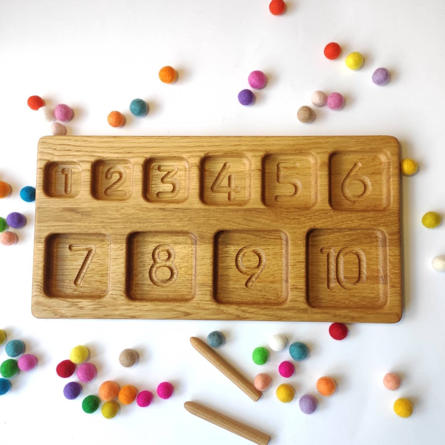 Montessori sorting tray with SQUARE sections, with numbers 1-10