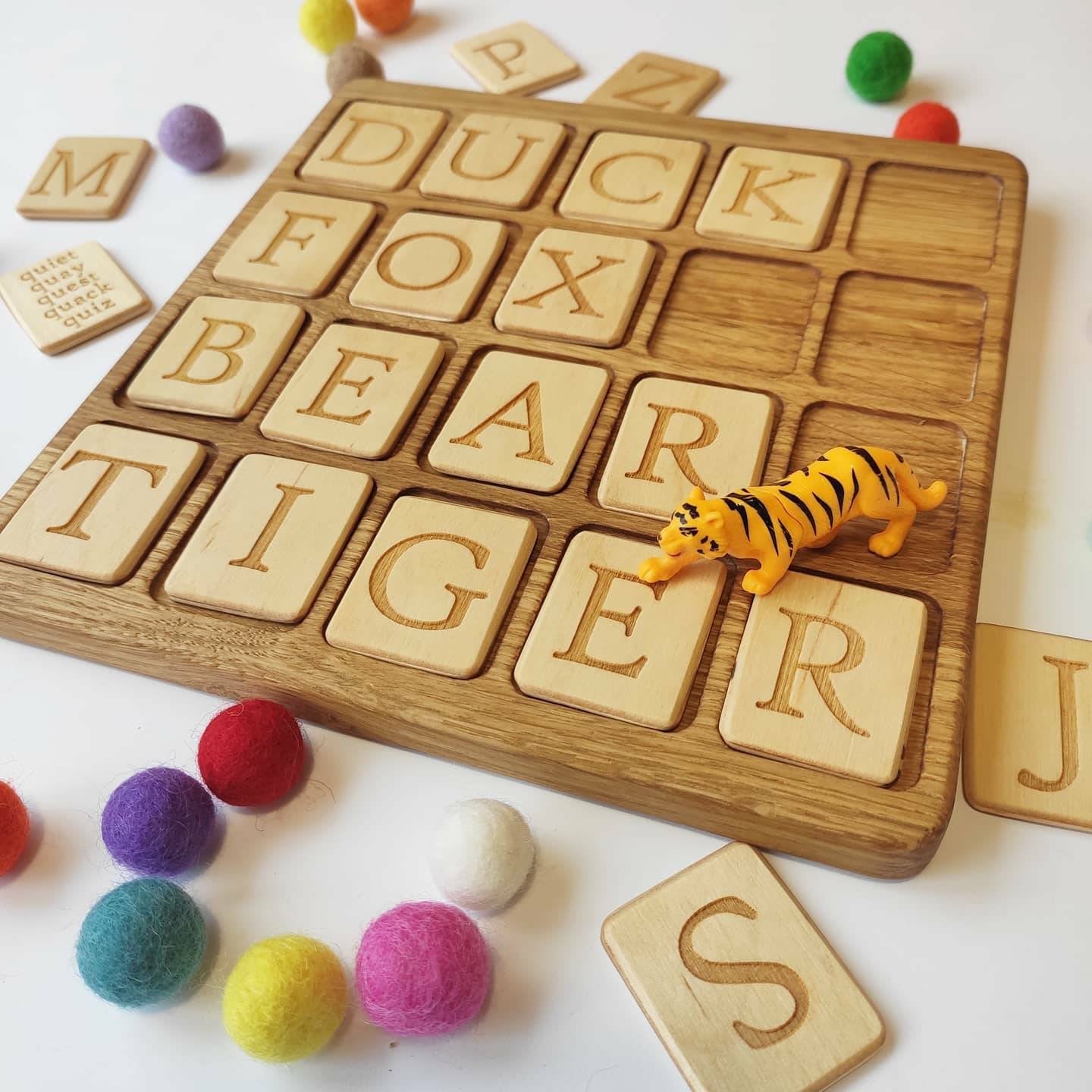 Montessori English Alphabet reversible board with uppercase letters cards